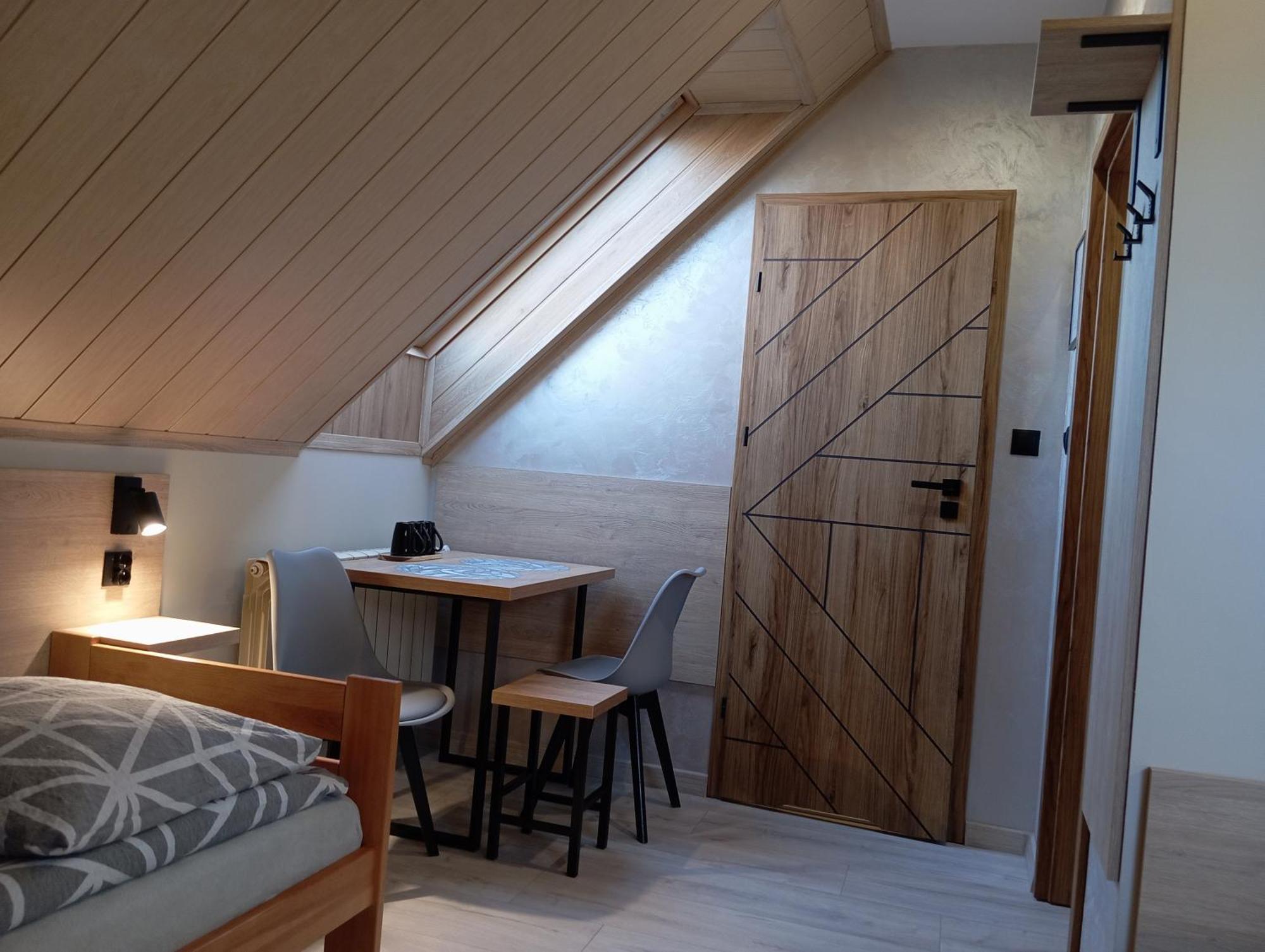Zacisze Apartment Rozalin  Room photo