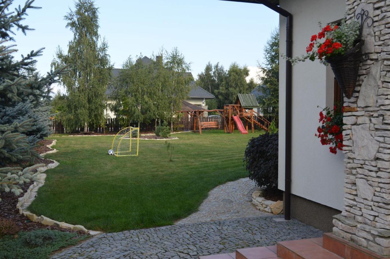 Zacisze Apartment Rozalin  Exterior photo