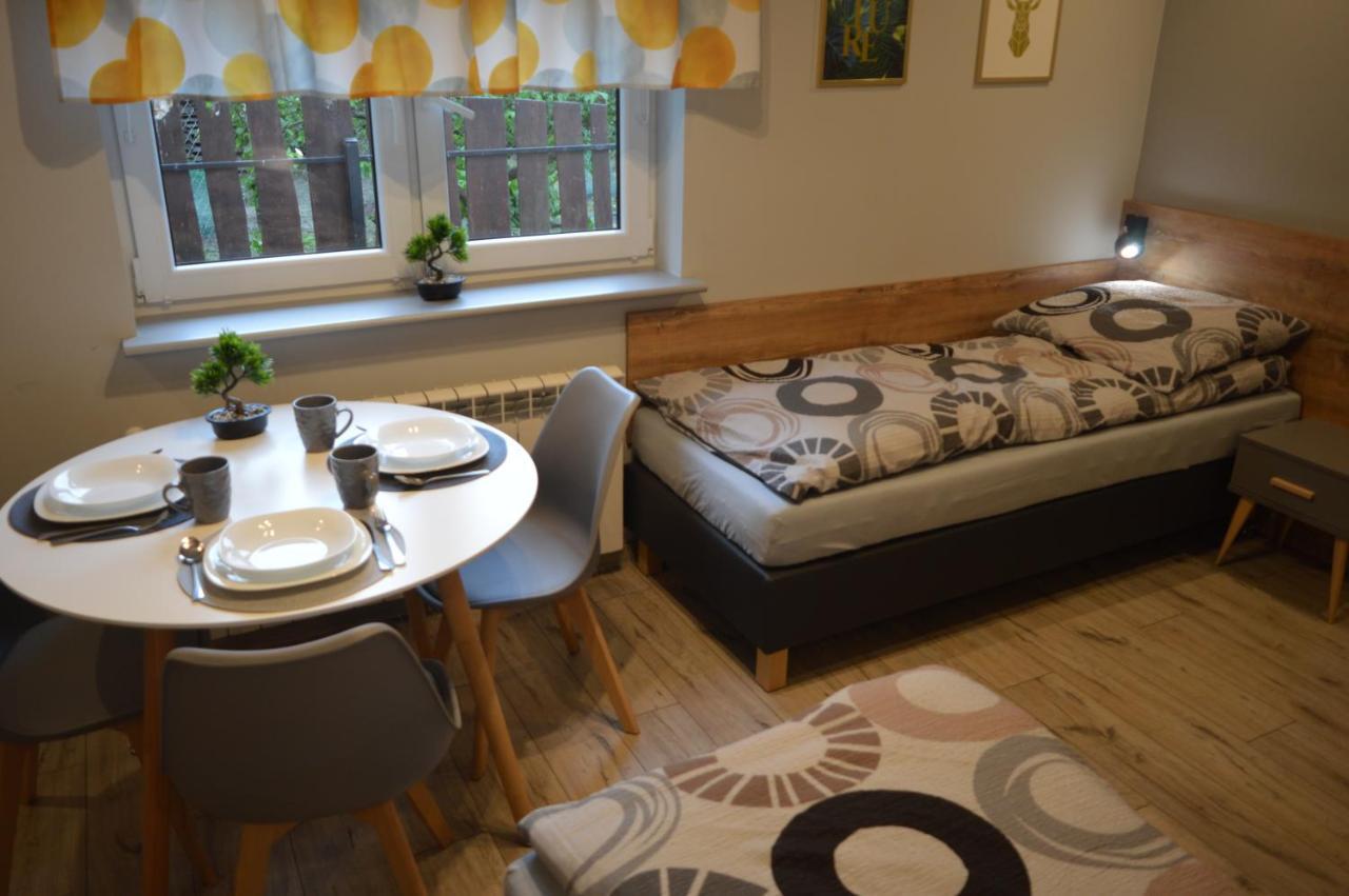 Zacisze Apartment Rozalin  Exterior photo