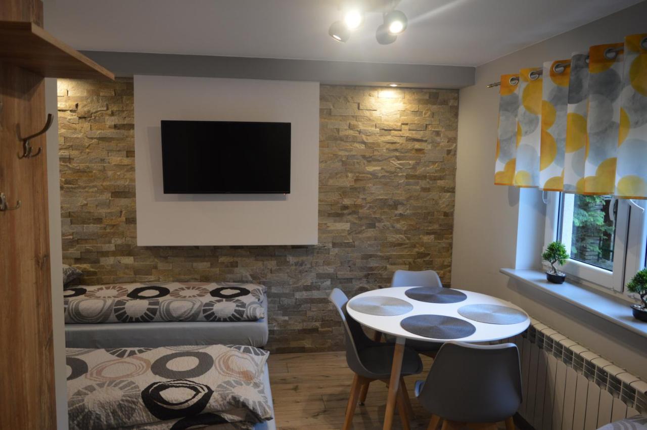 Zacisze Apartment Rozalin  Exterior photo