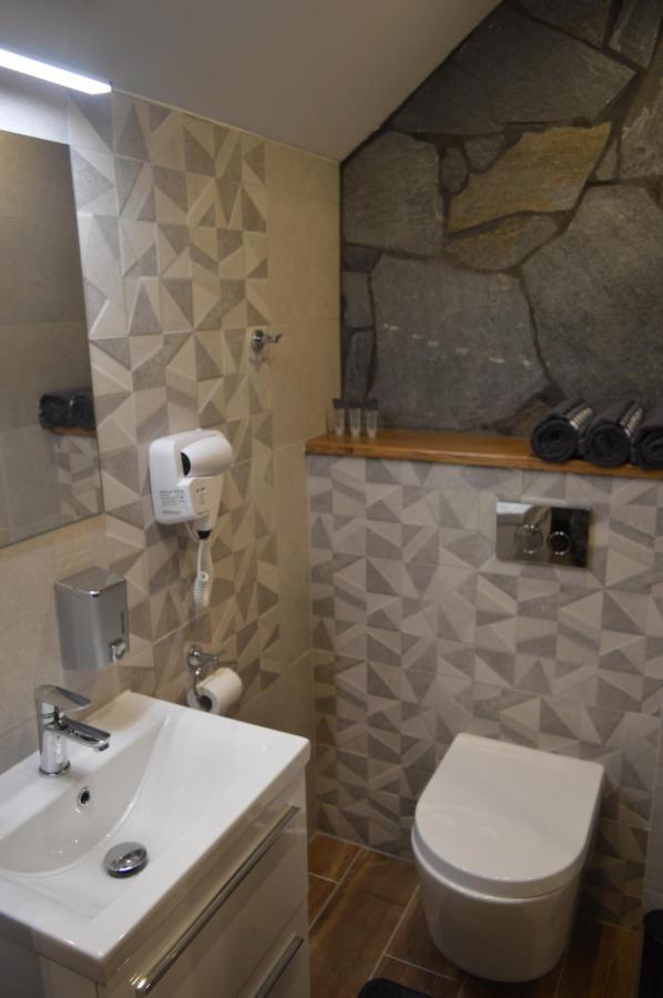 Zacisze Apartment Rozalin  Exterior photo